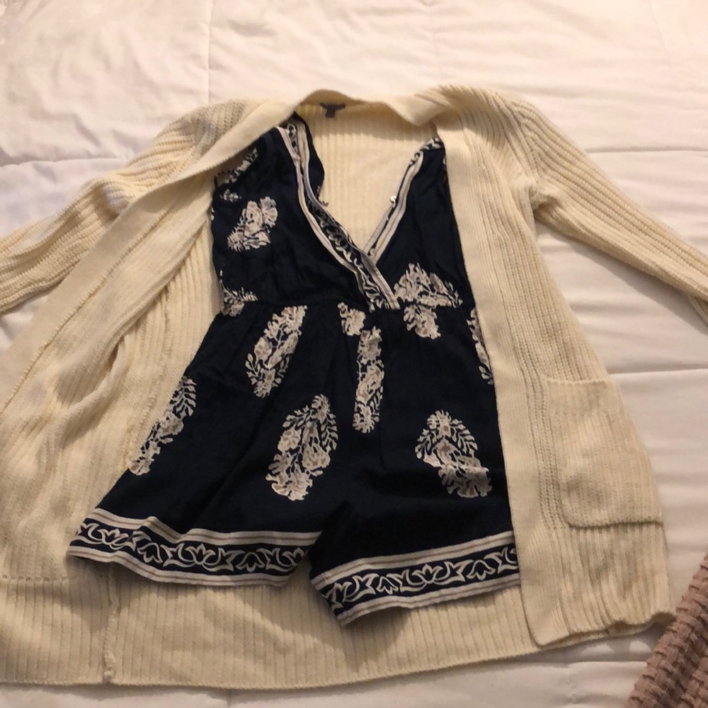 Dark blue leaf patterned romper